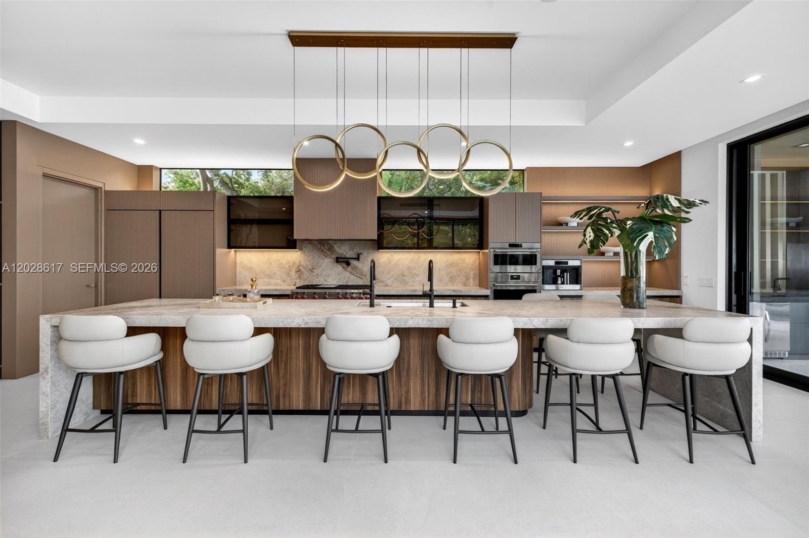 700 SW 12th Ave