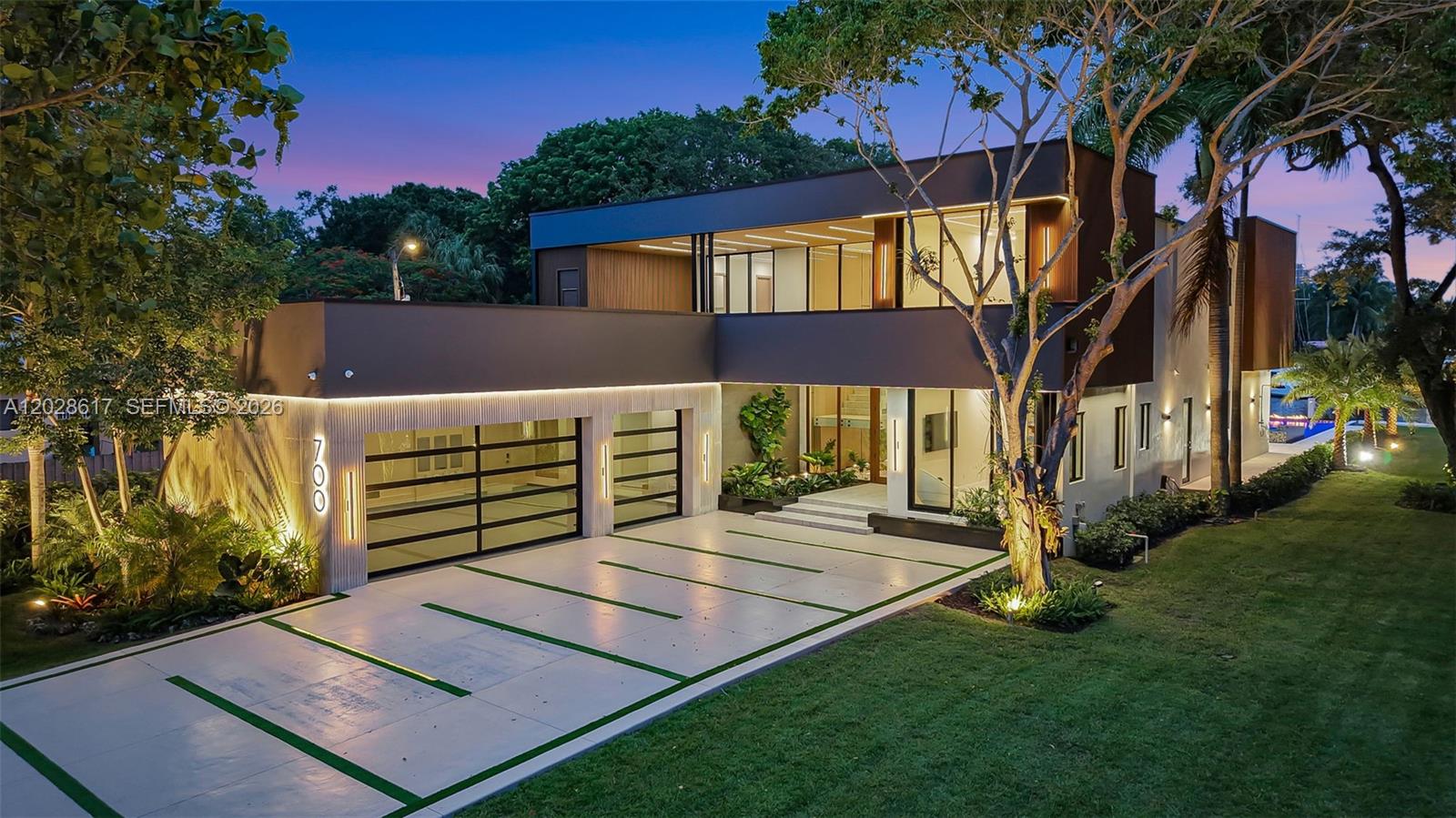 700 SW 12th Ave