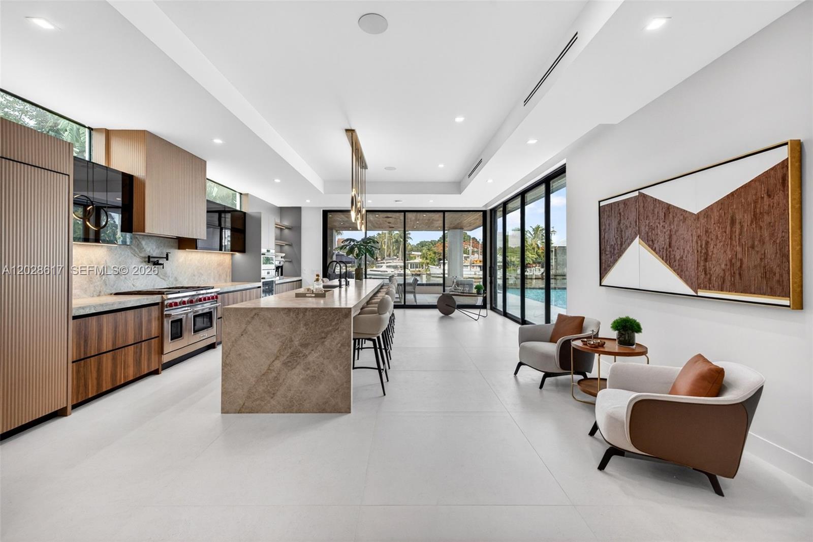 700 SW 12th Ave