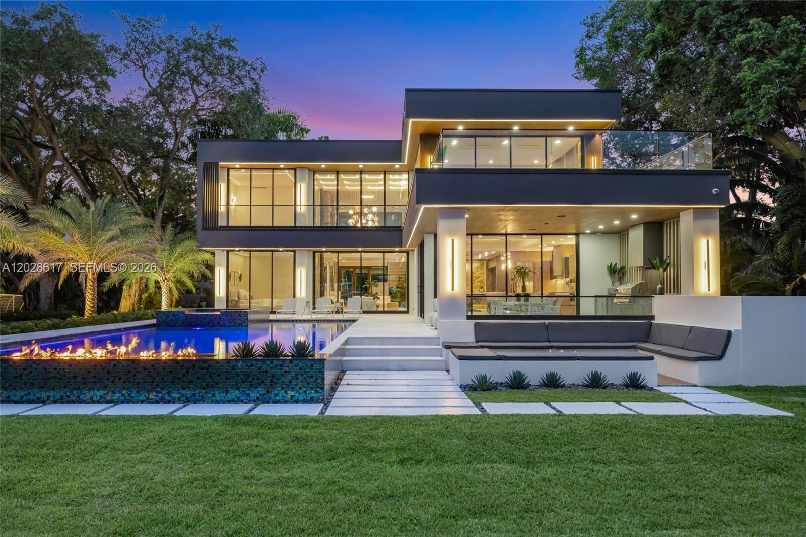 700 SW 12th Ave