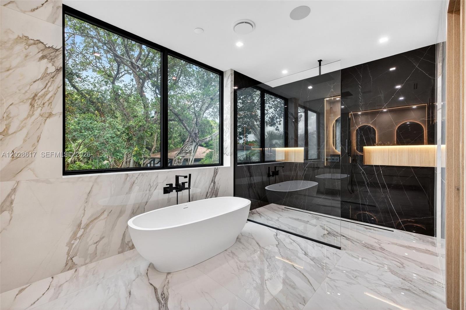 700 SW 12th Ave