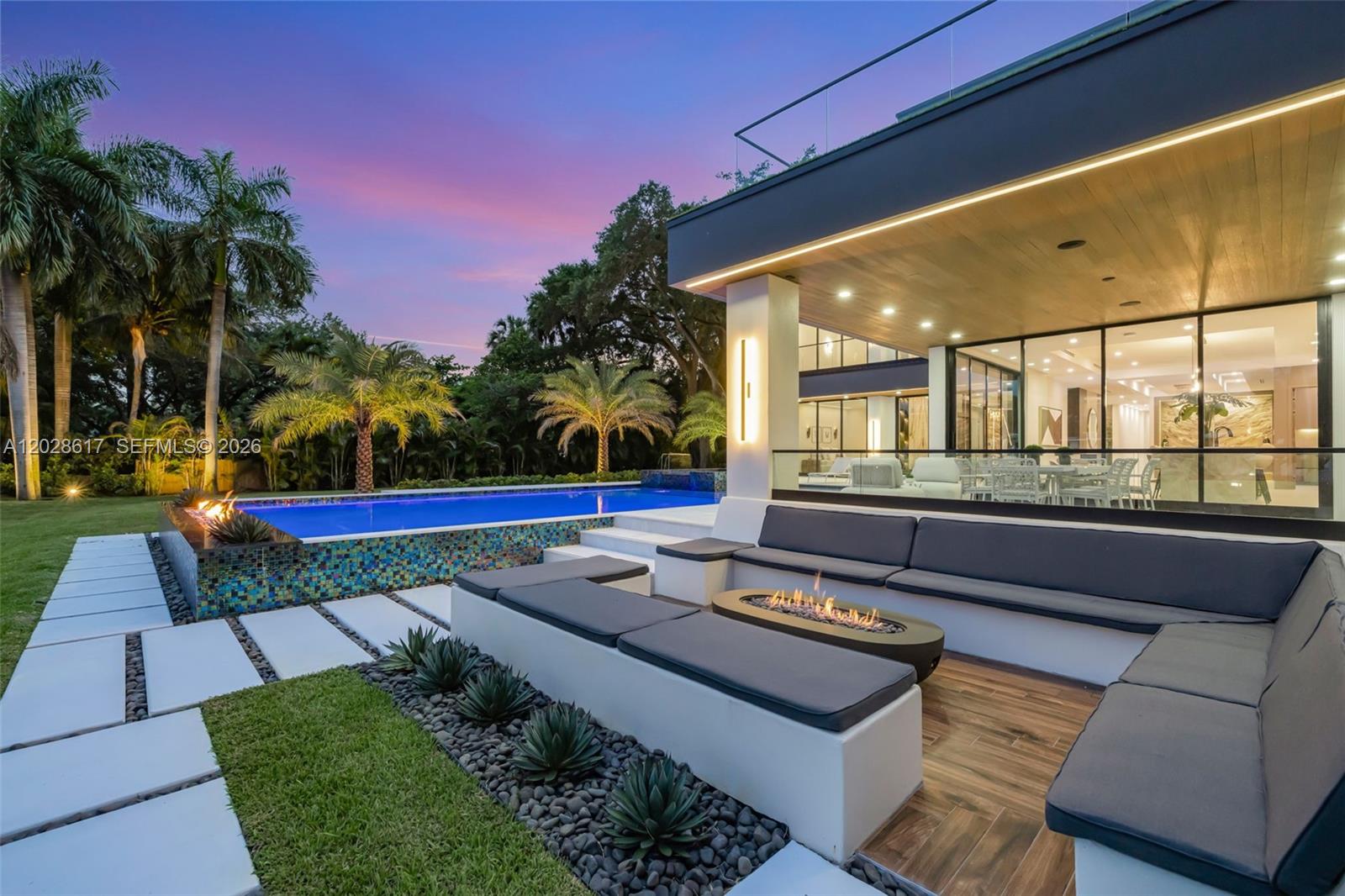 700 SW 12th Ave