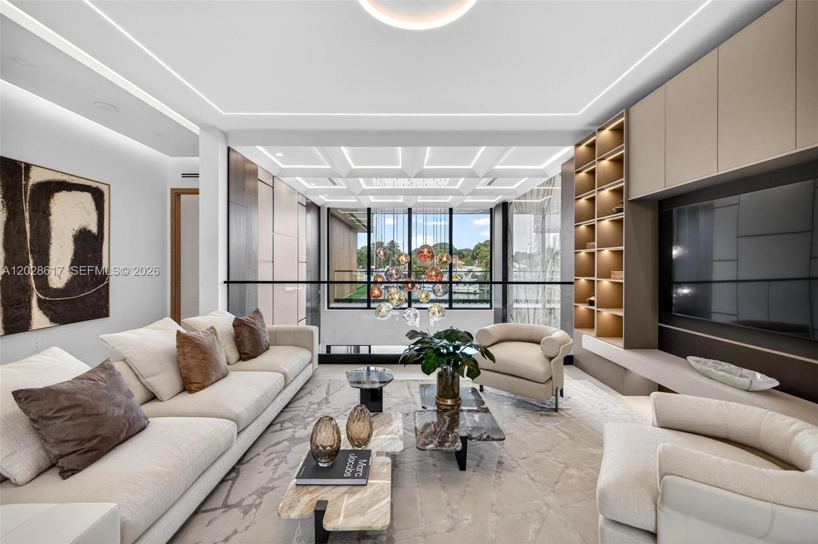 700 SW 12th Ave