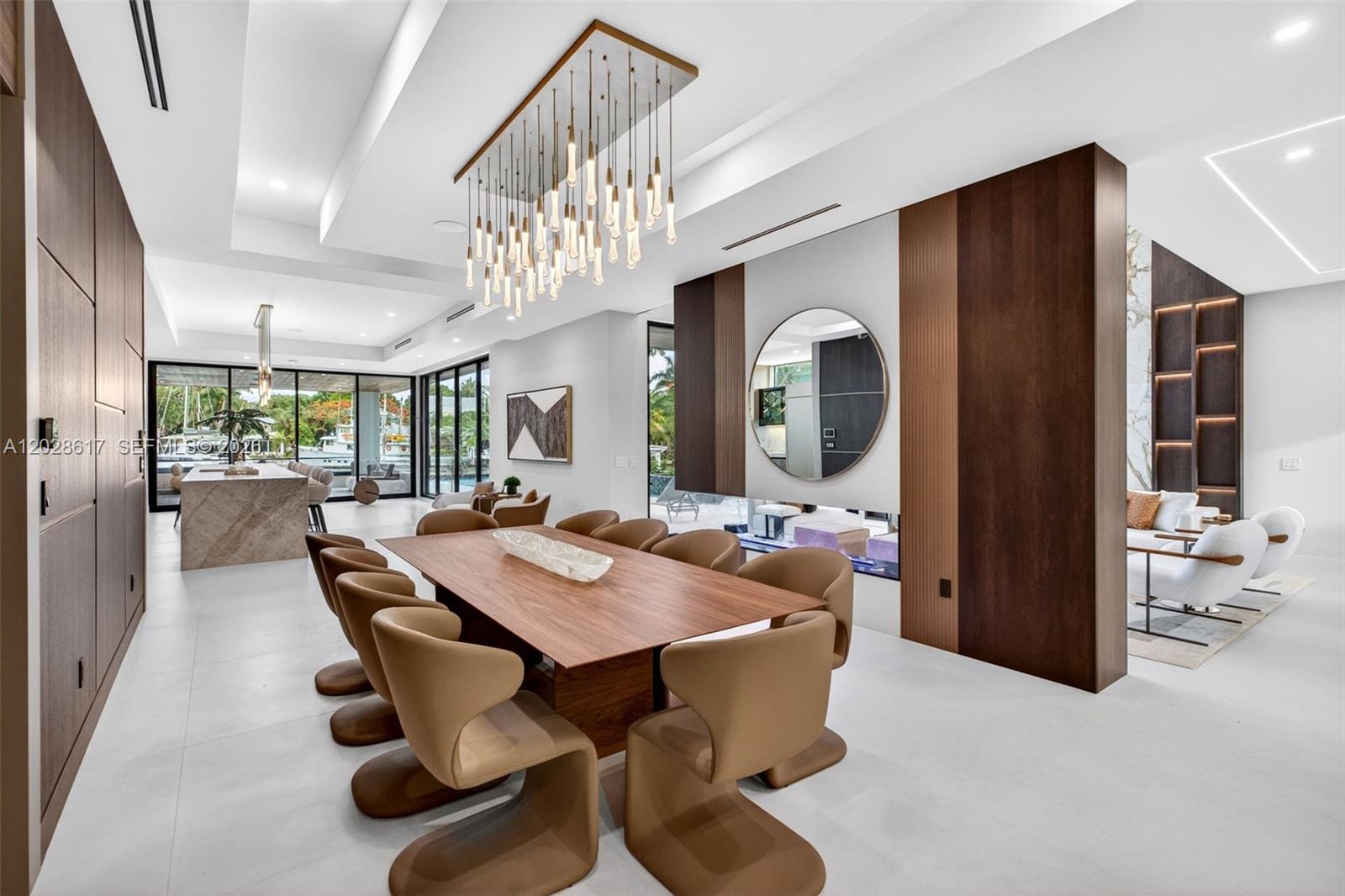 700 SW 12th Ave