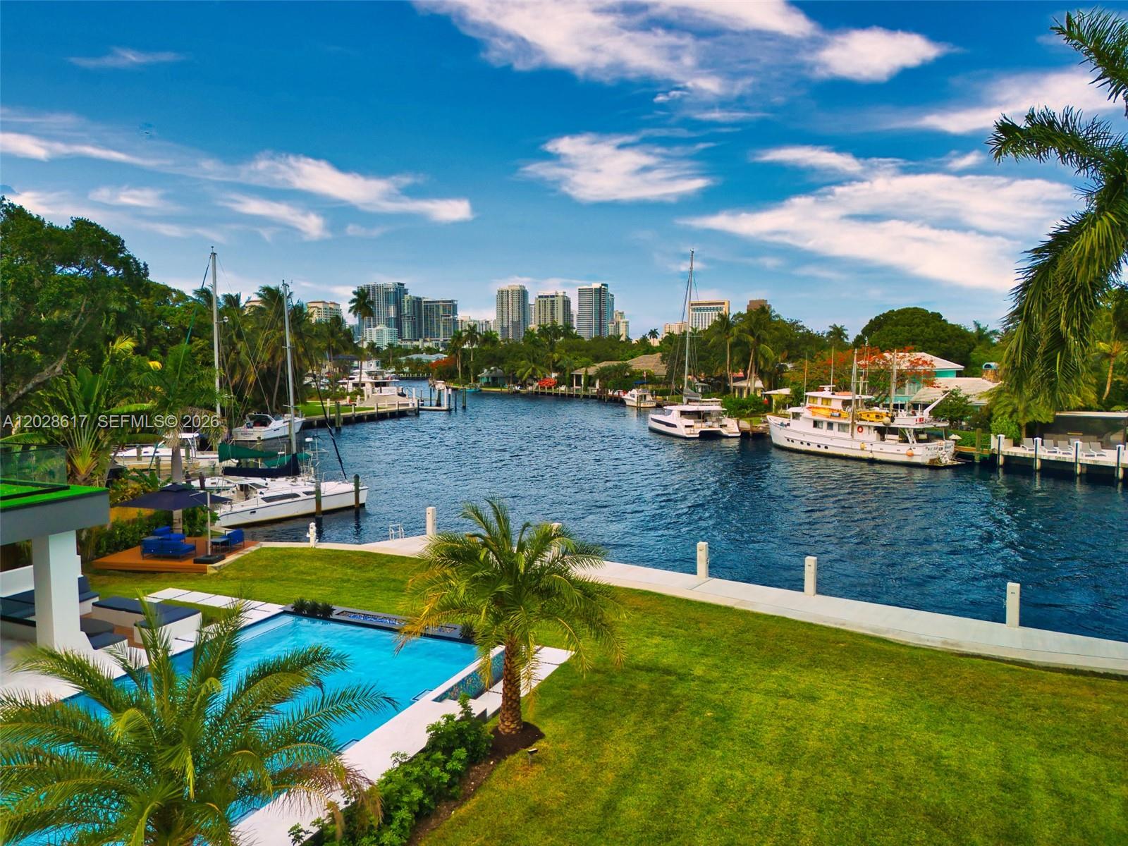 700 SW 12th Ave