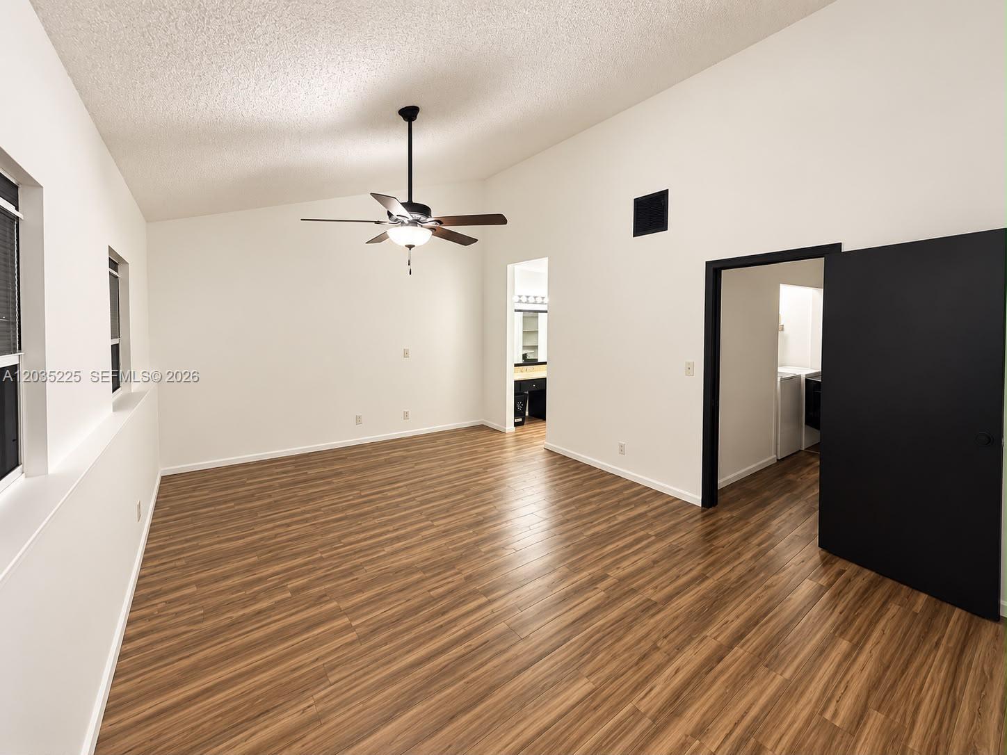 207 NW 45th Ave