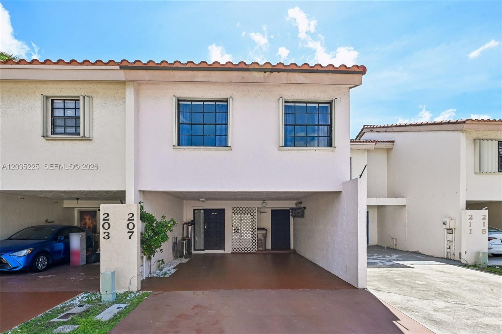 207 NW 45th Ave