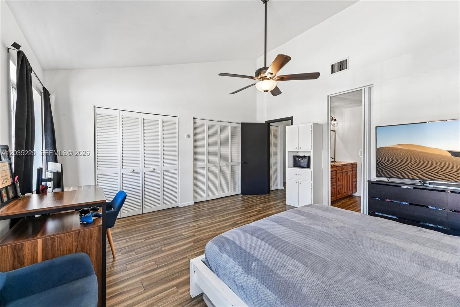 207 NW 45th Ave