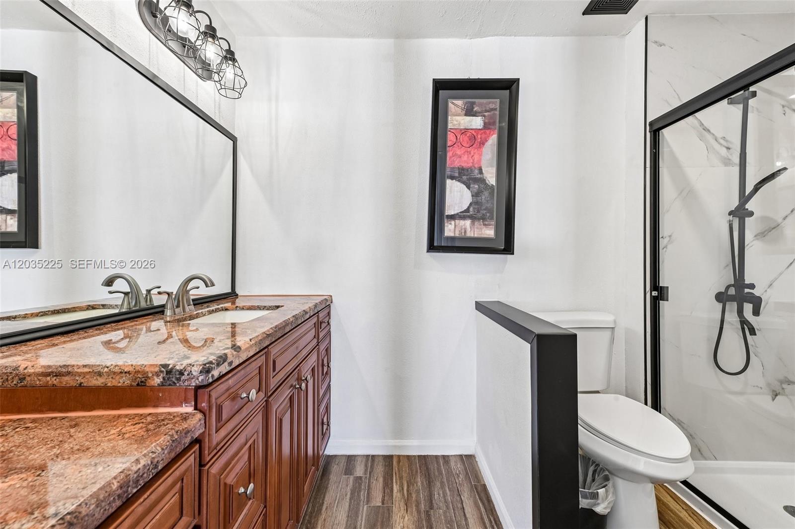207 NW 45th Ave