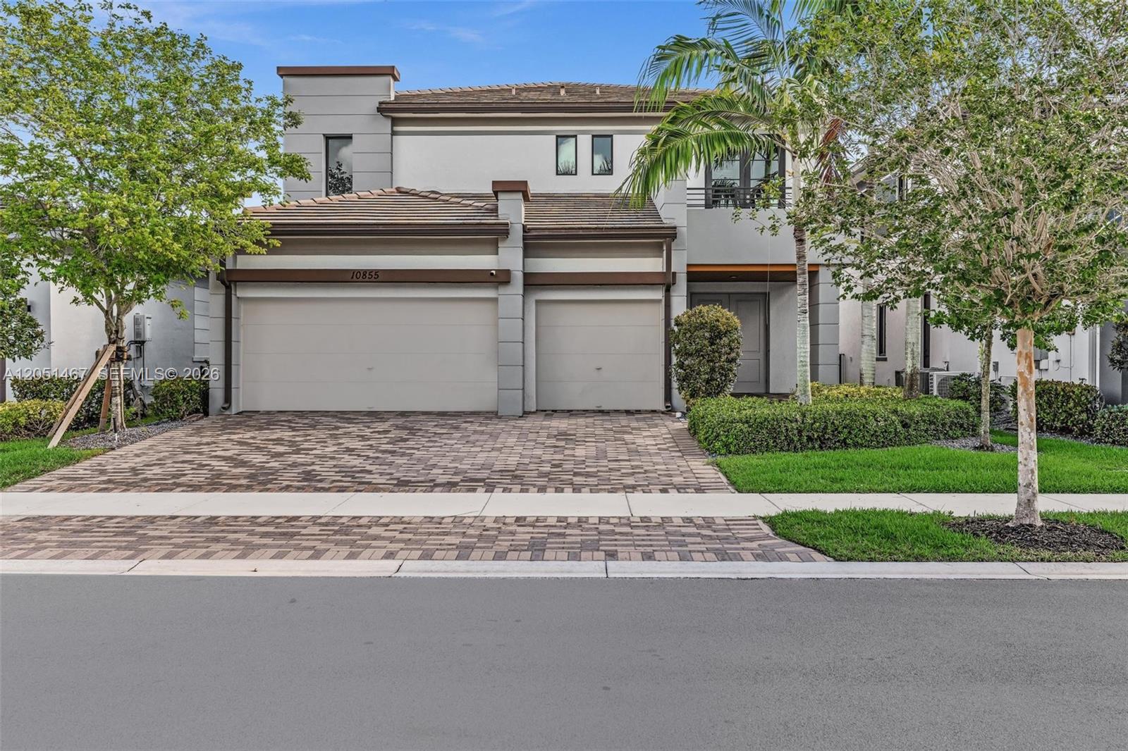 10855 Pacifica Way