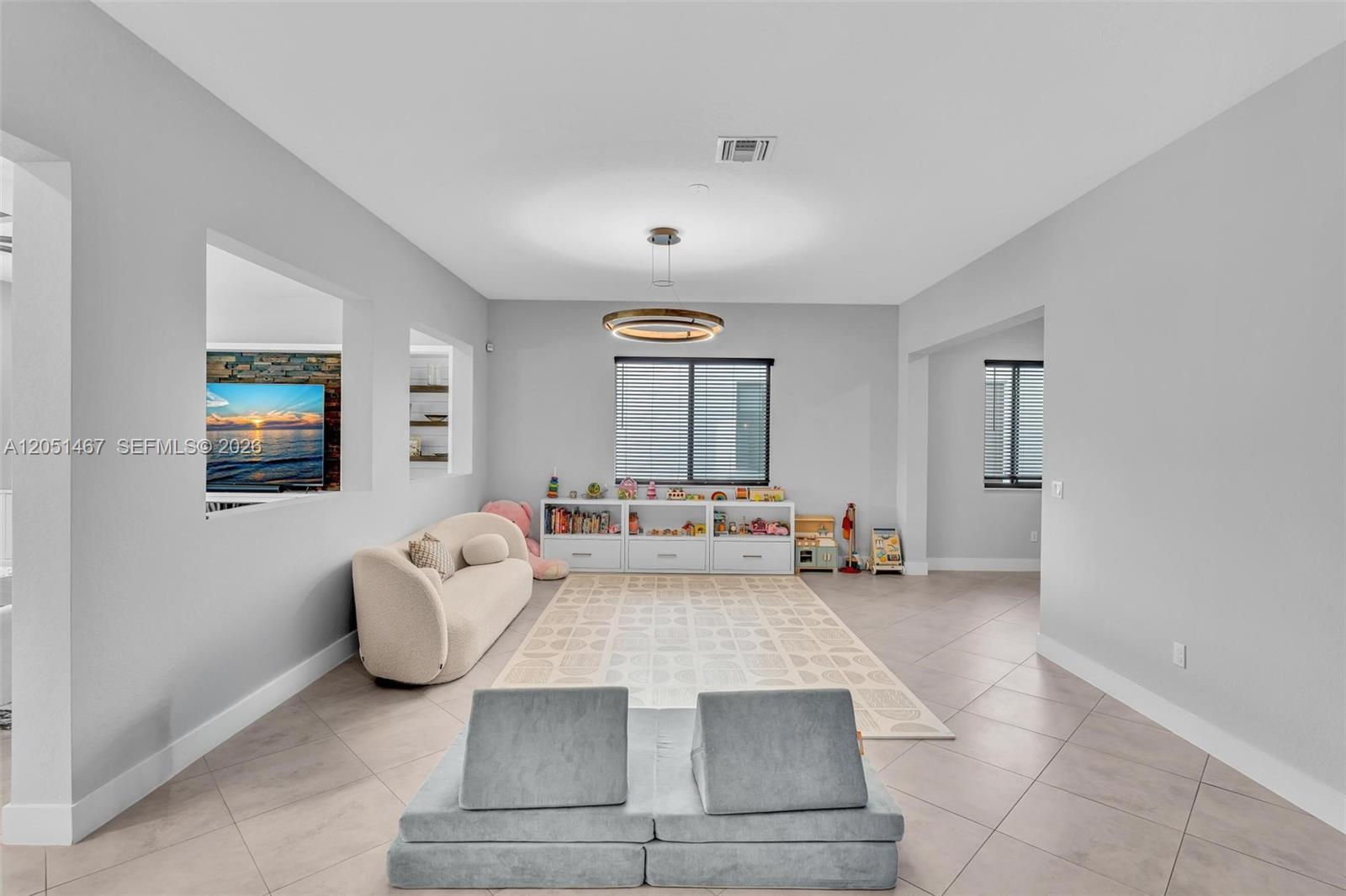 10855 Pacifica Way
