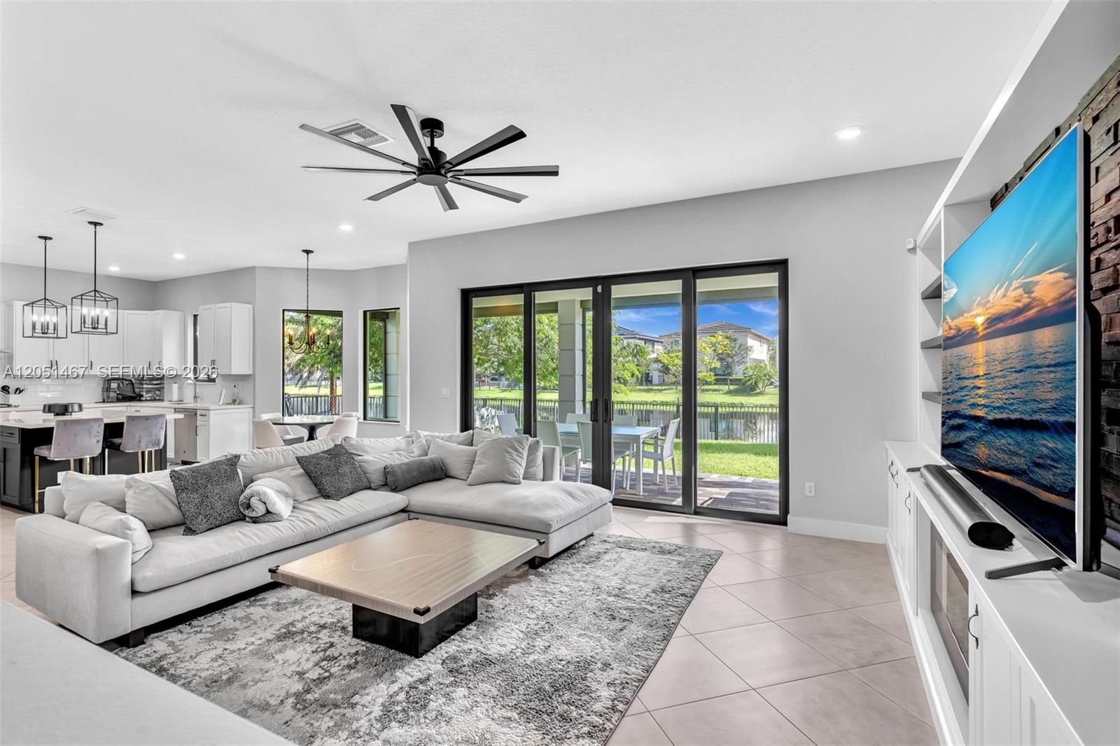 10855 Pacifica Way