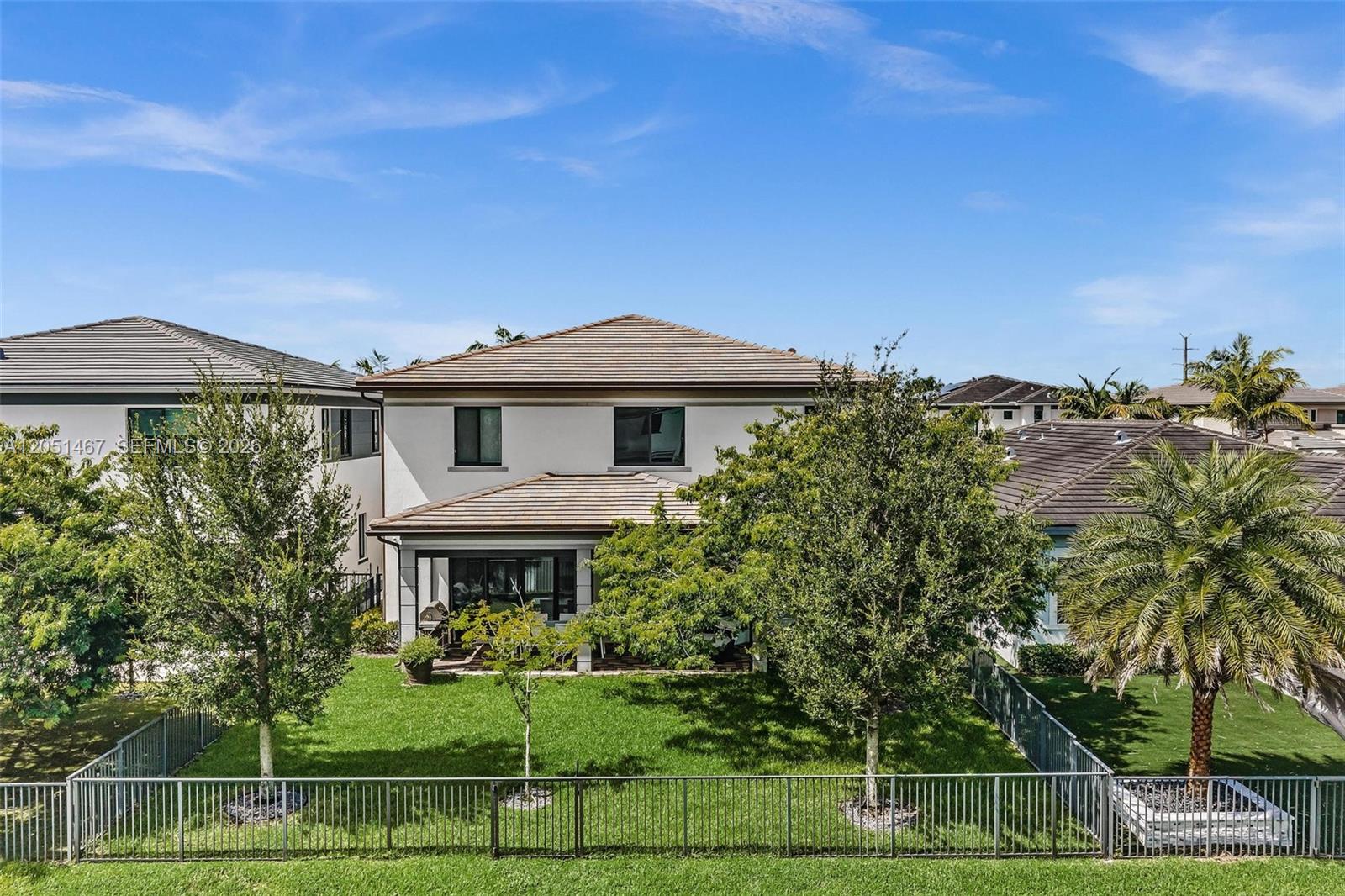 10855 Pacifica Way