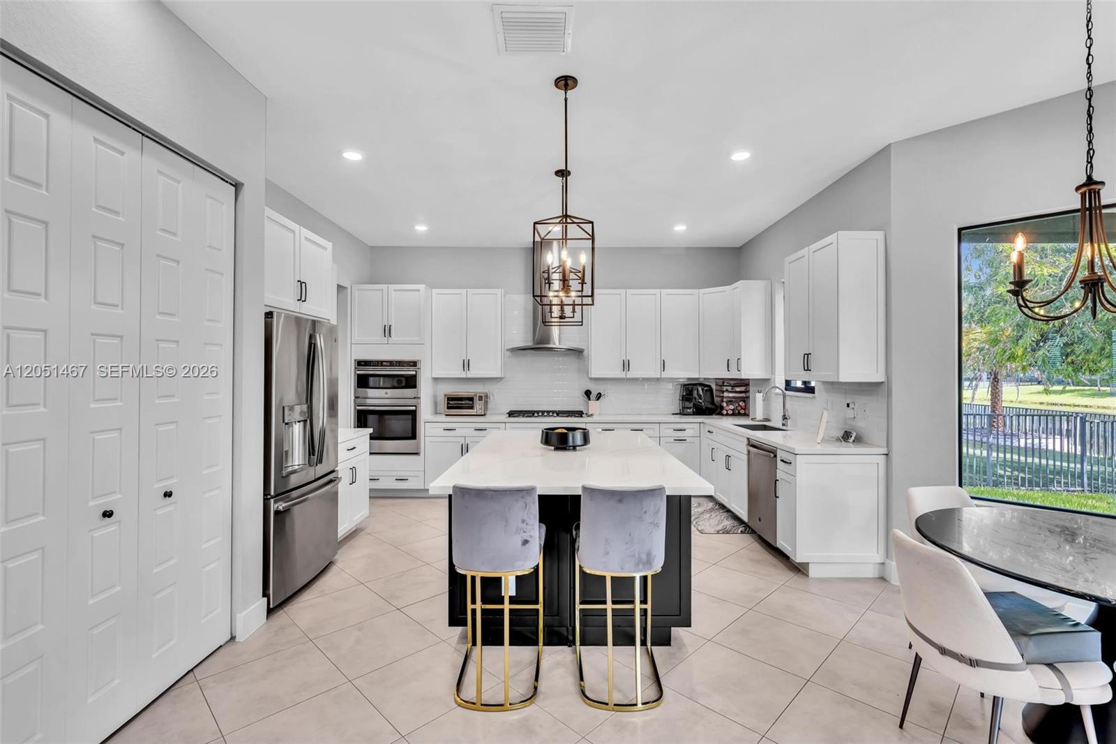 10855 Pacifica Way