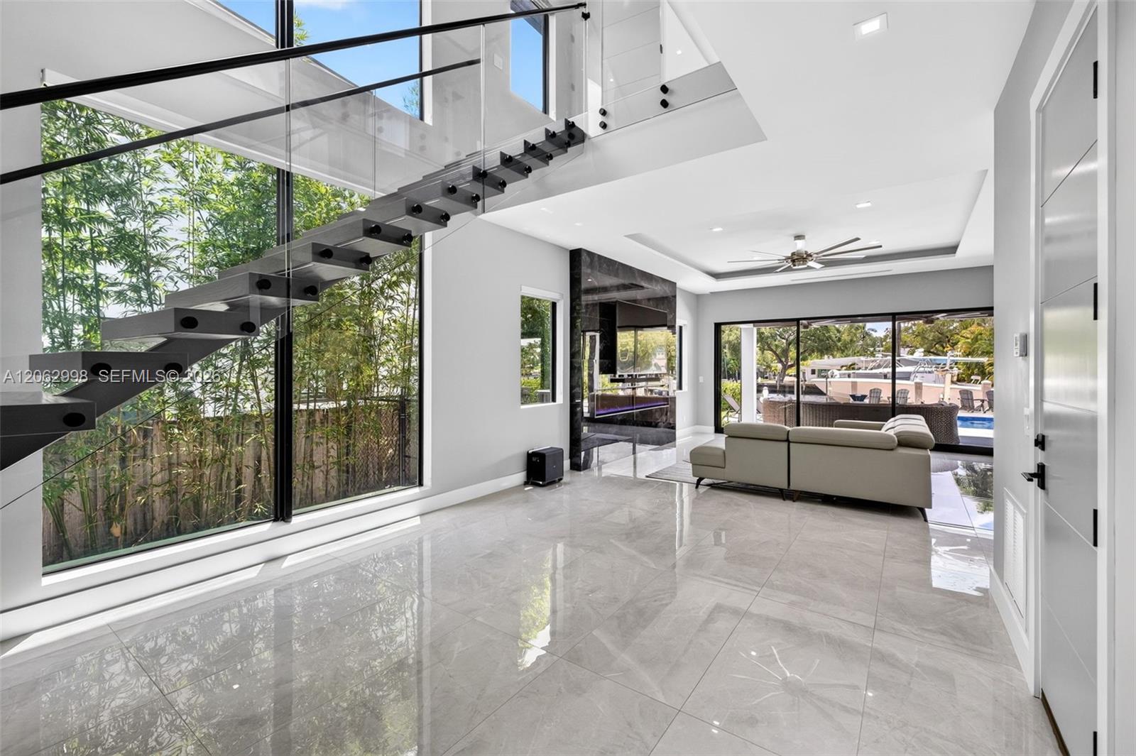 1004 SW 5th Pl