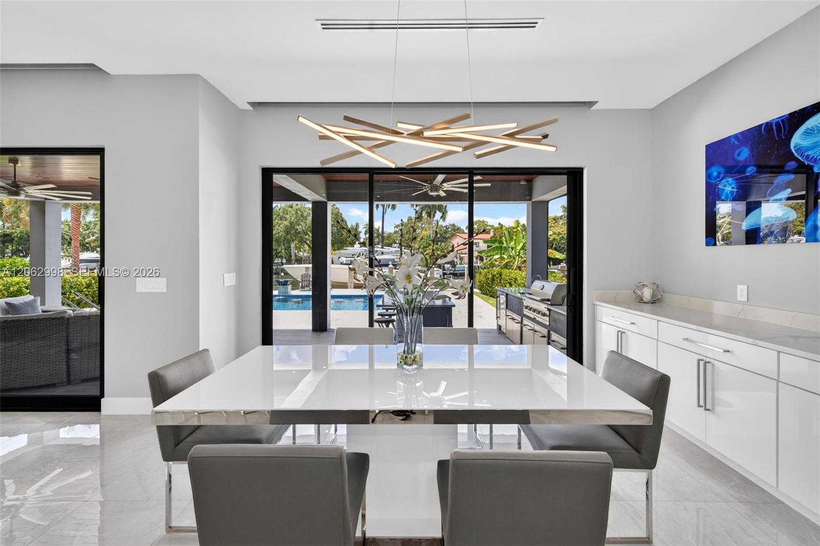 1004 SW 5th Pl