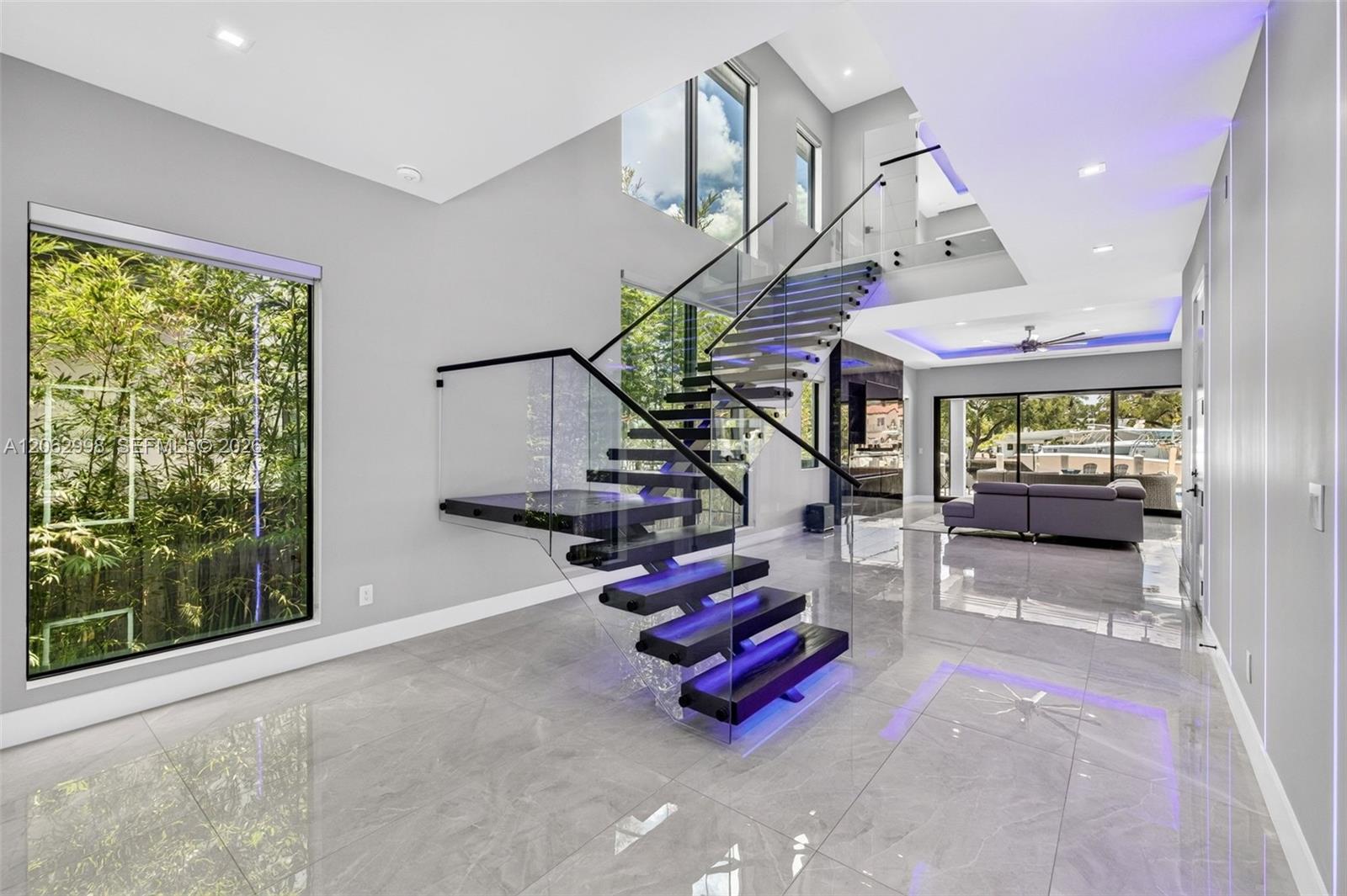 1004 SW 5th Pl
