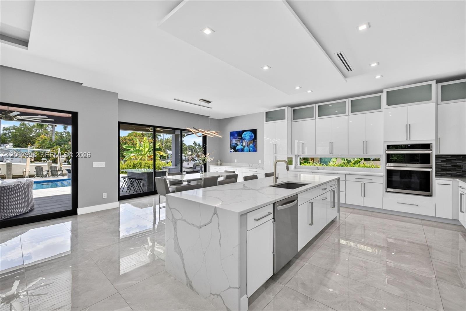 1004 SW 5th Pl