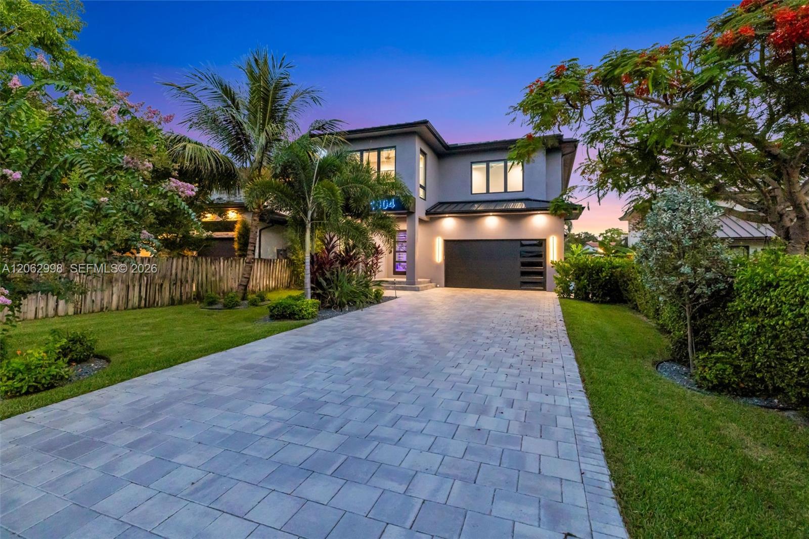1004 SW 5th Pl