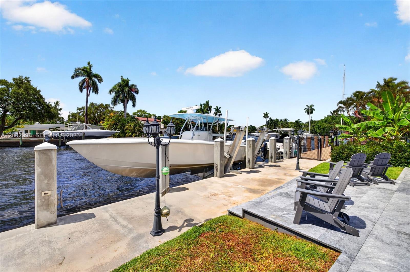 1004 SW 5th Pl