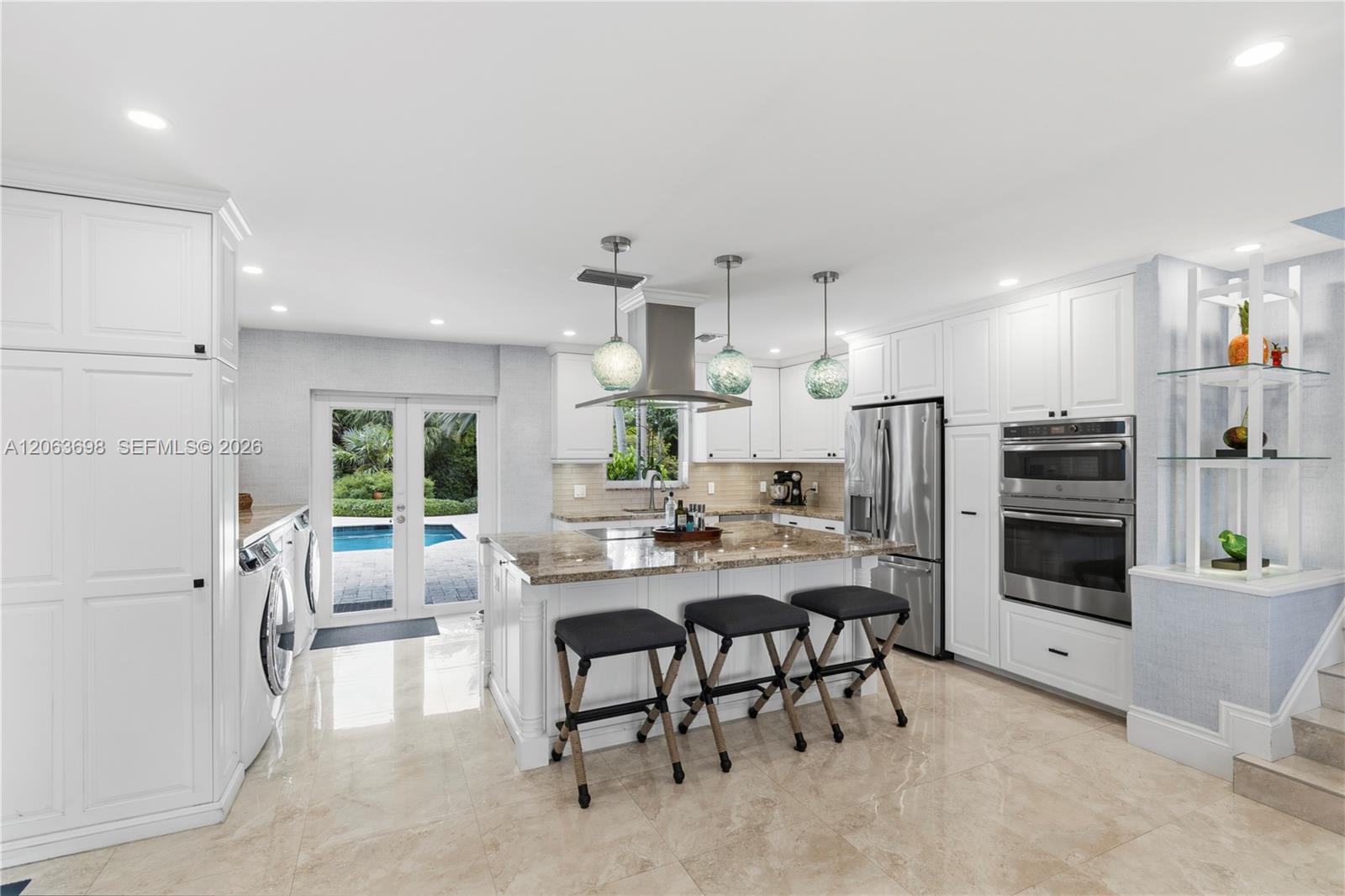 3721 NE 15th Ave