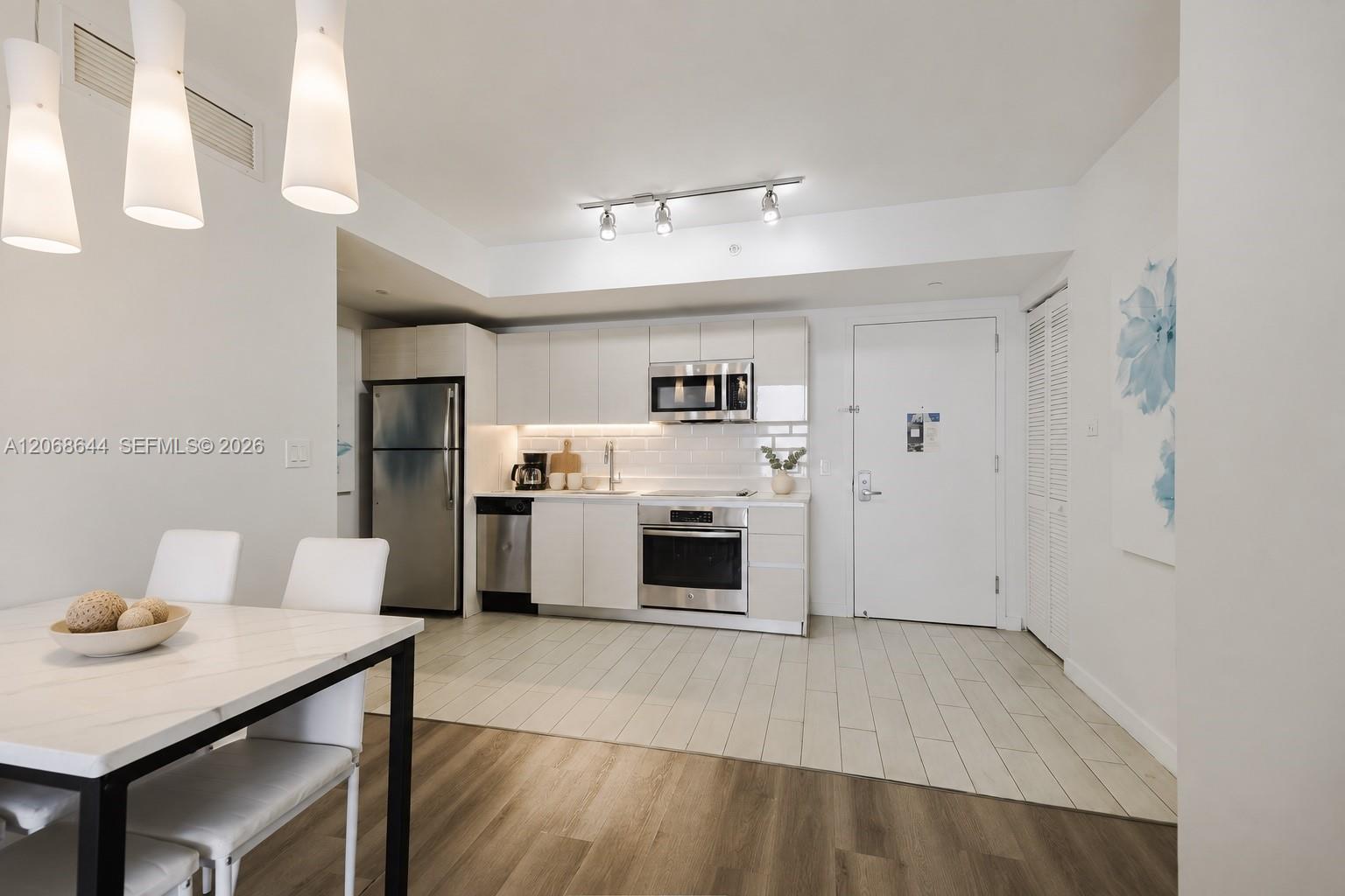 2602 E Hallandale Beach Blvd Unit: R1905