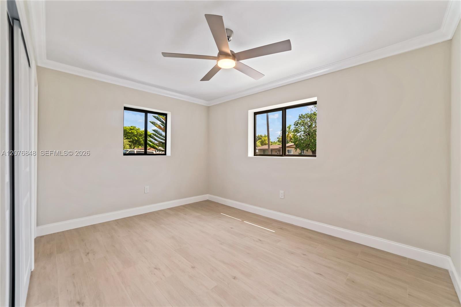 220 N 69th Ter