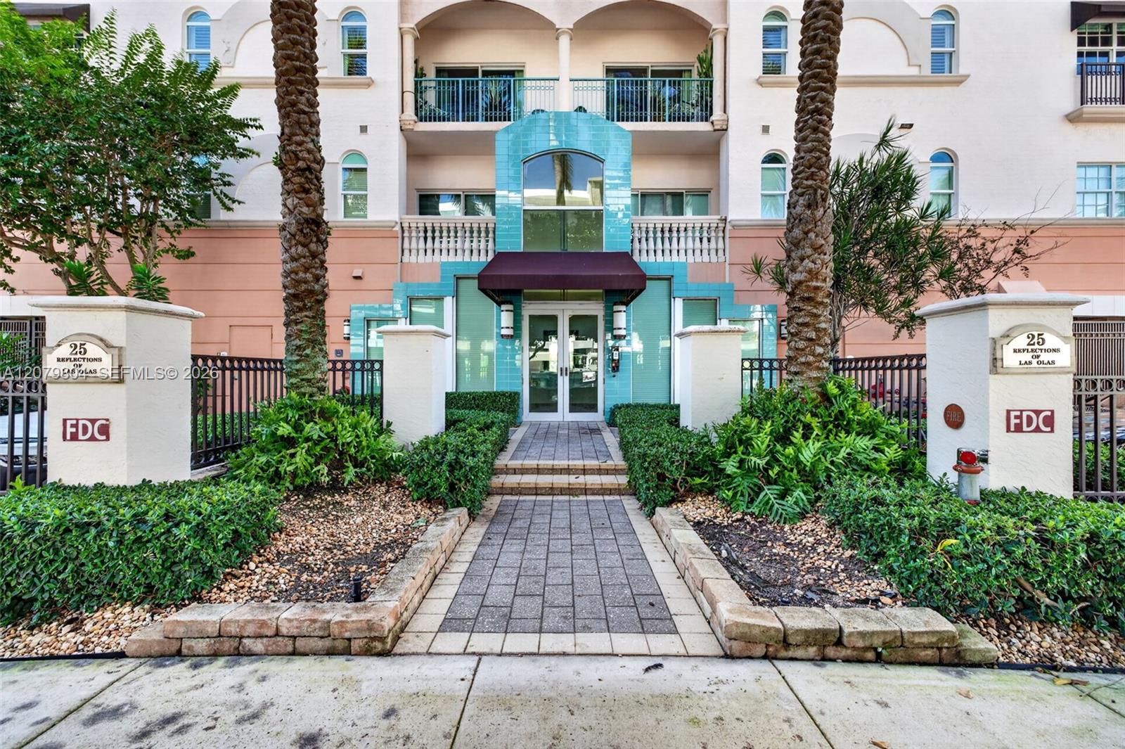 25 Hendricks Isle # 304 Unit: 303 & 304