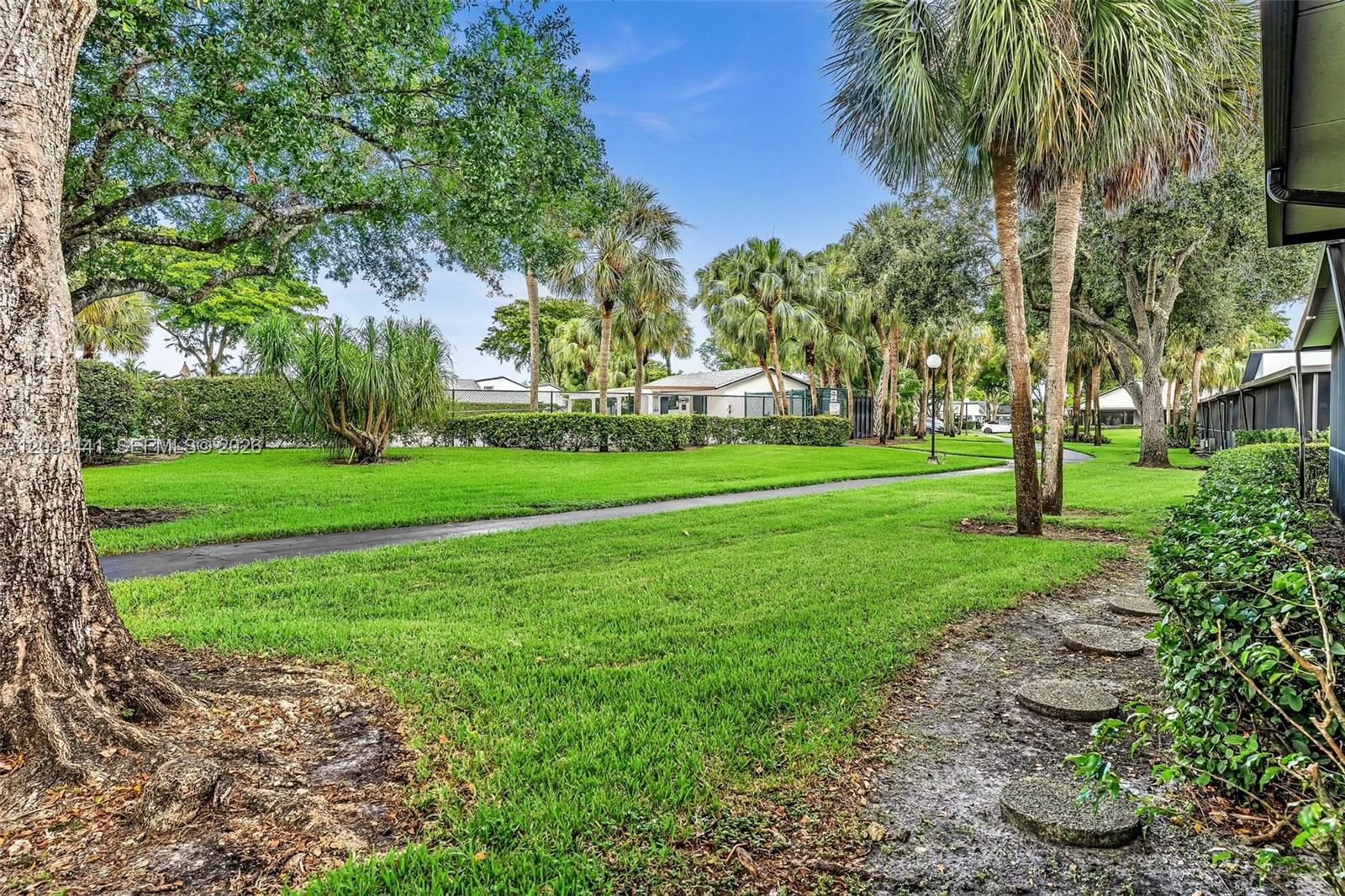 359 Fairway Cir # 59