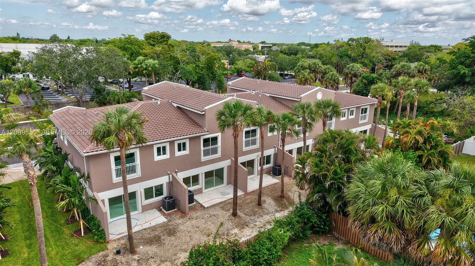 1533 NW 94th Way