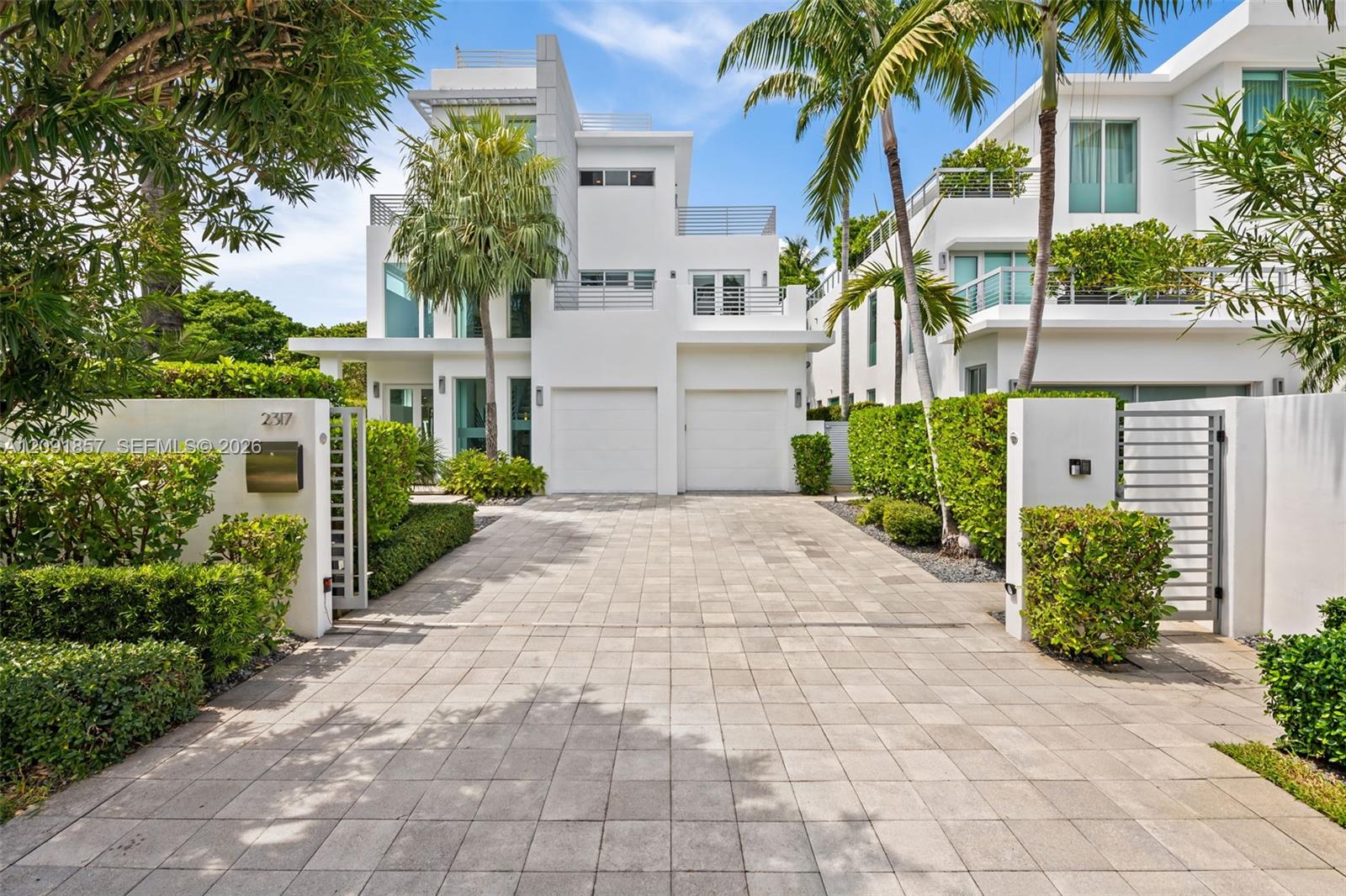 2317 N Atlantic Blvd