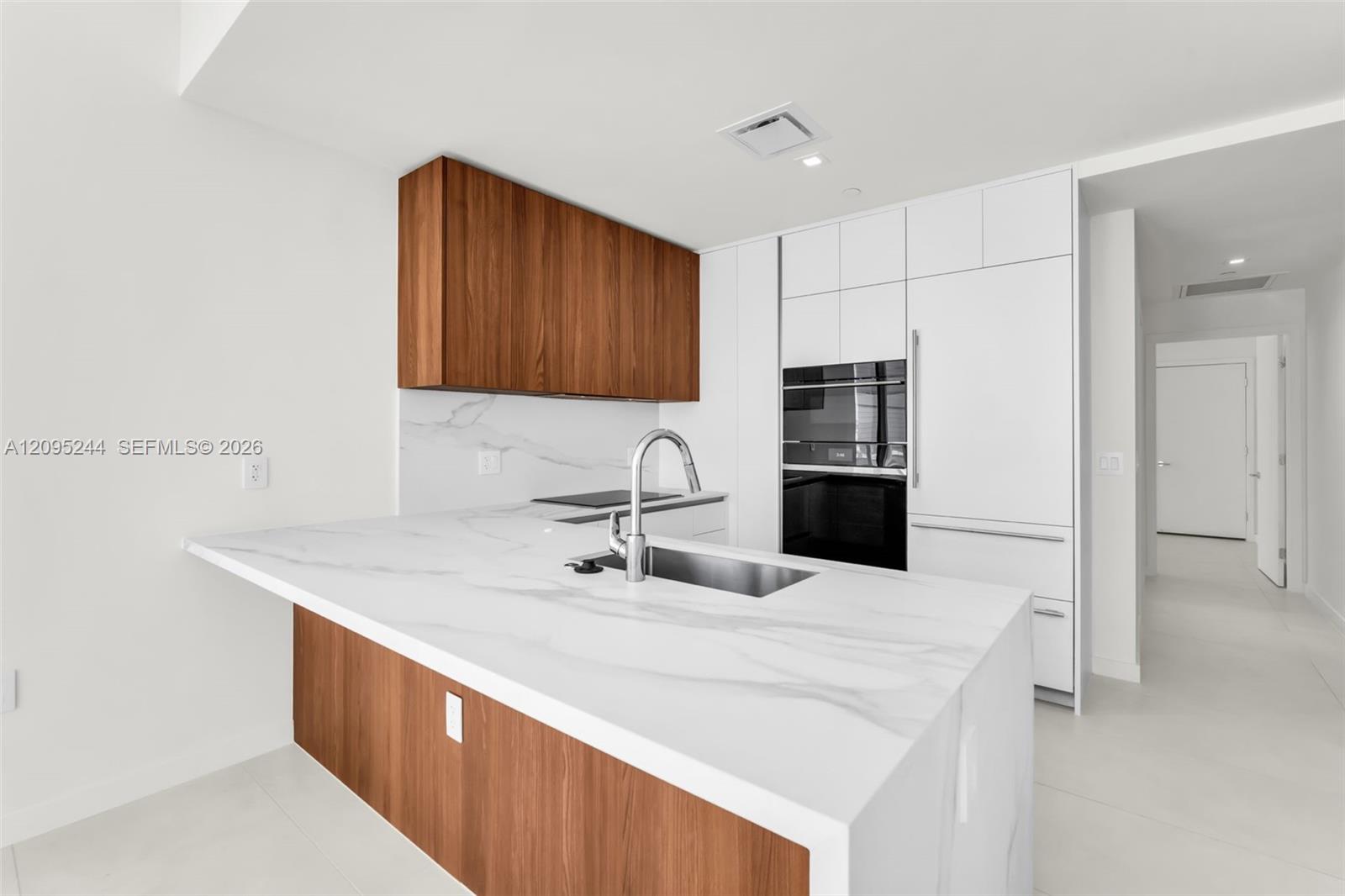1400 biscayne blvd # 602
