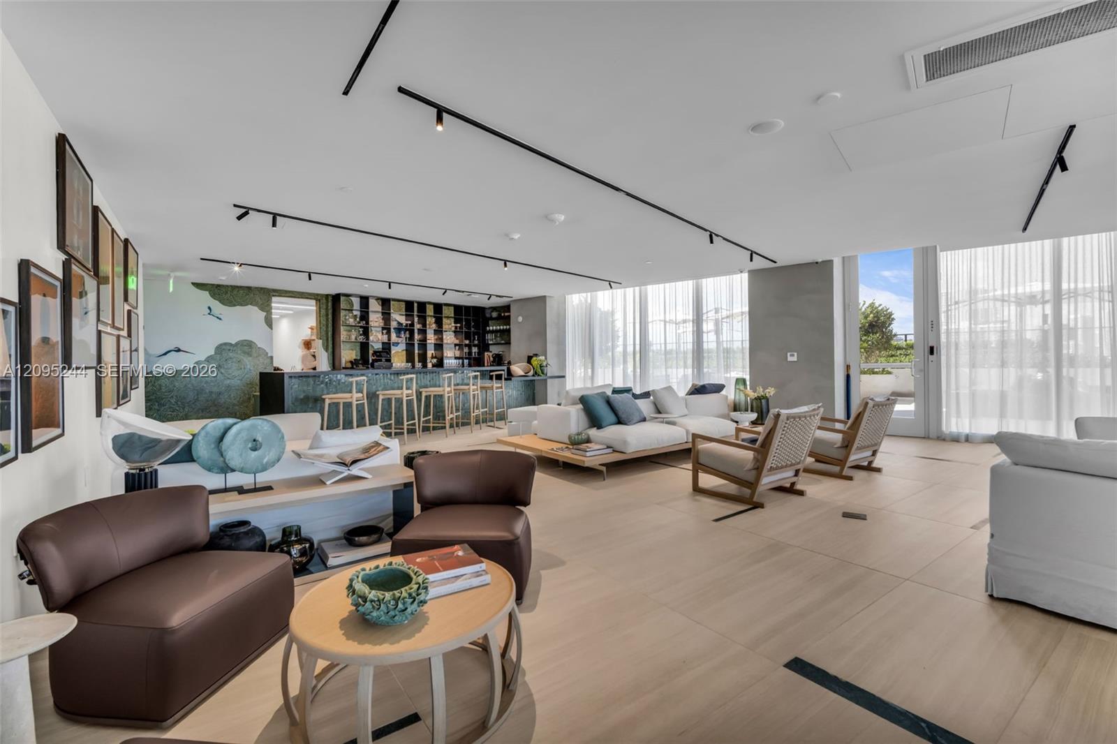 1400 biscayne blvd # 602