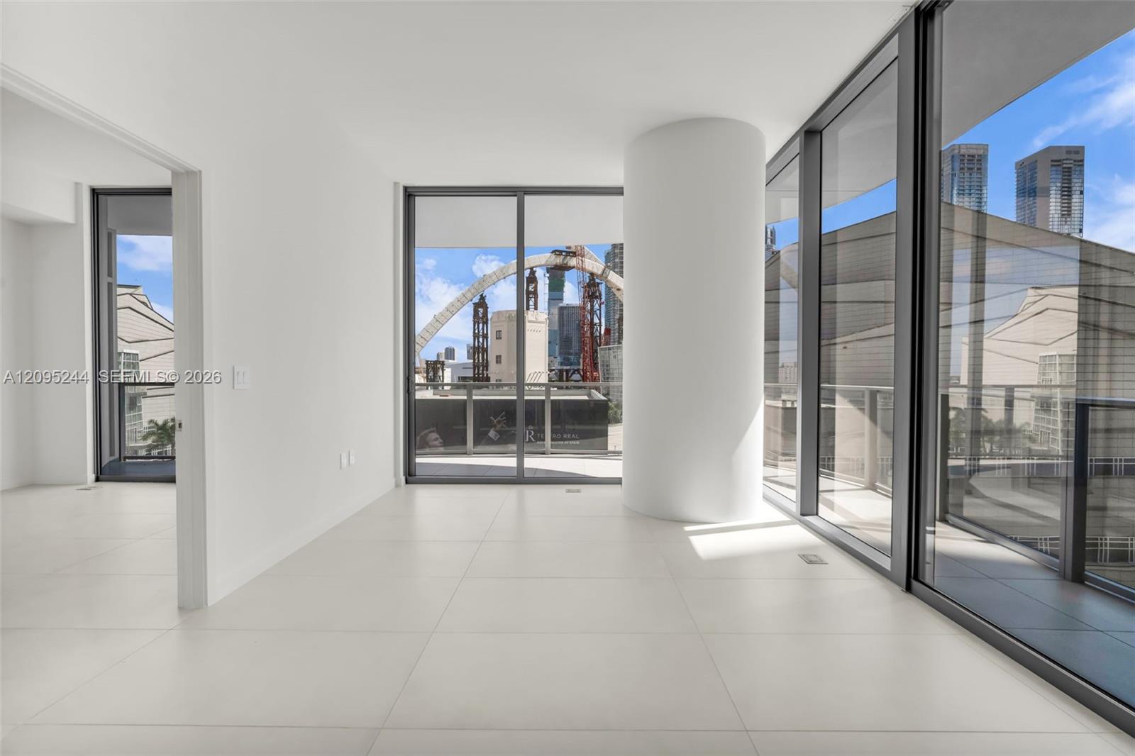1400 biscayne blvd # 602