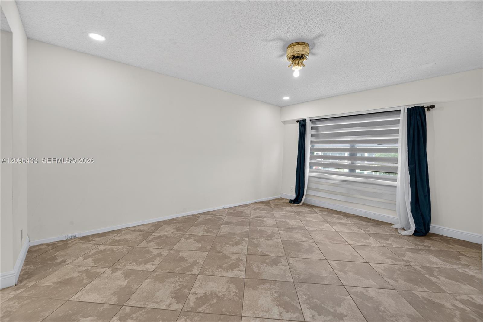 1401 SW 128th Ter # 405H