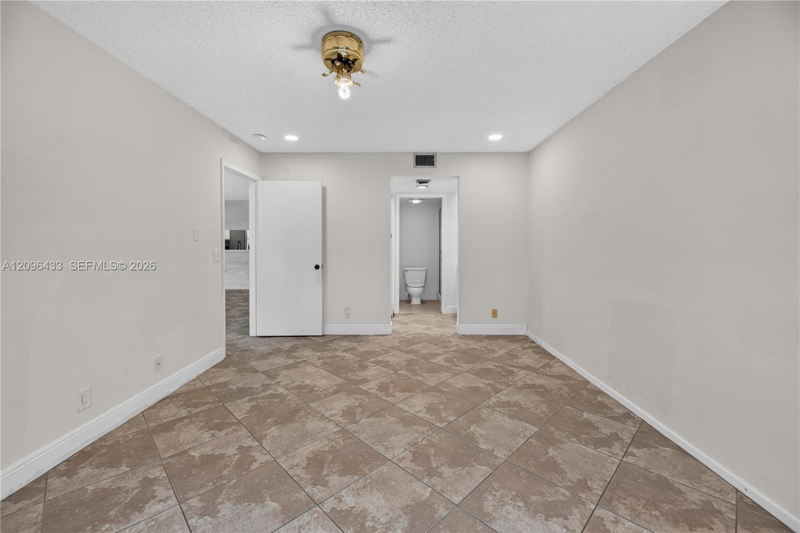 1401 SW 128th Ter # 405H