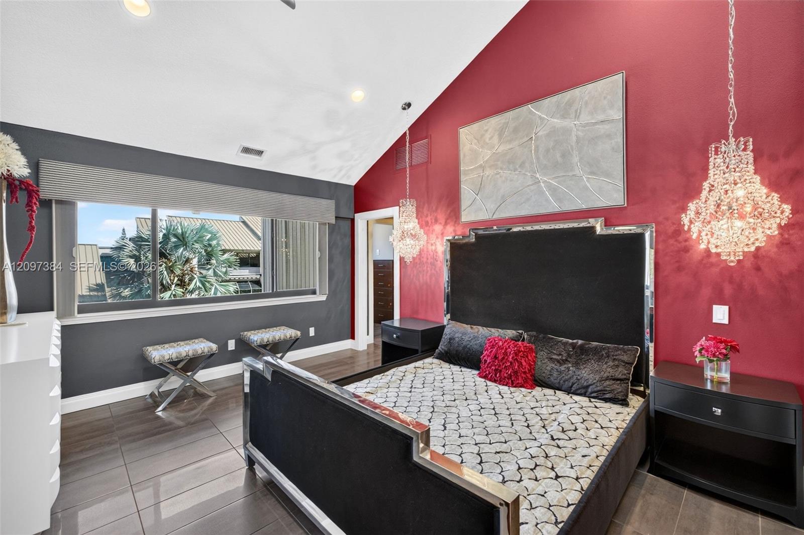 8 Port Side Dr # 8A