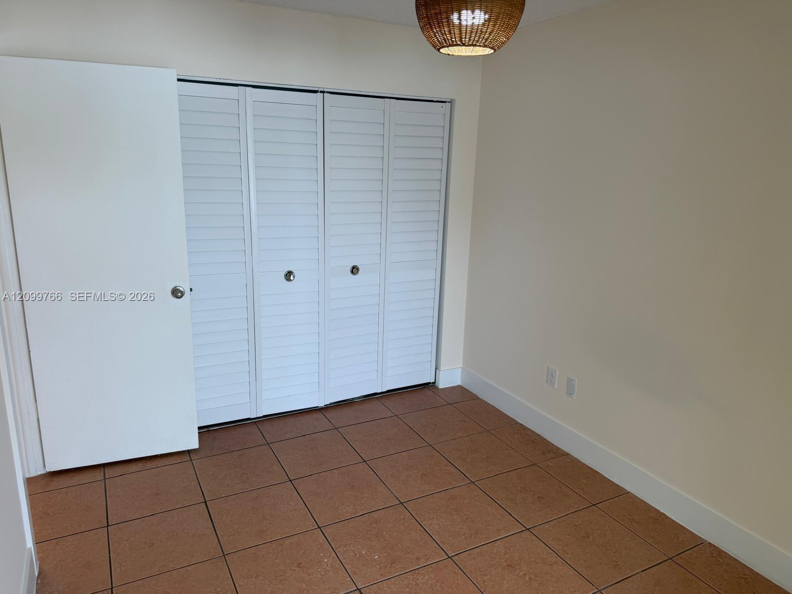 8289 Barnyard Way