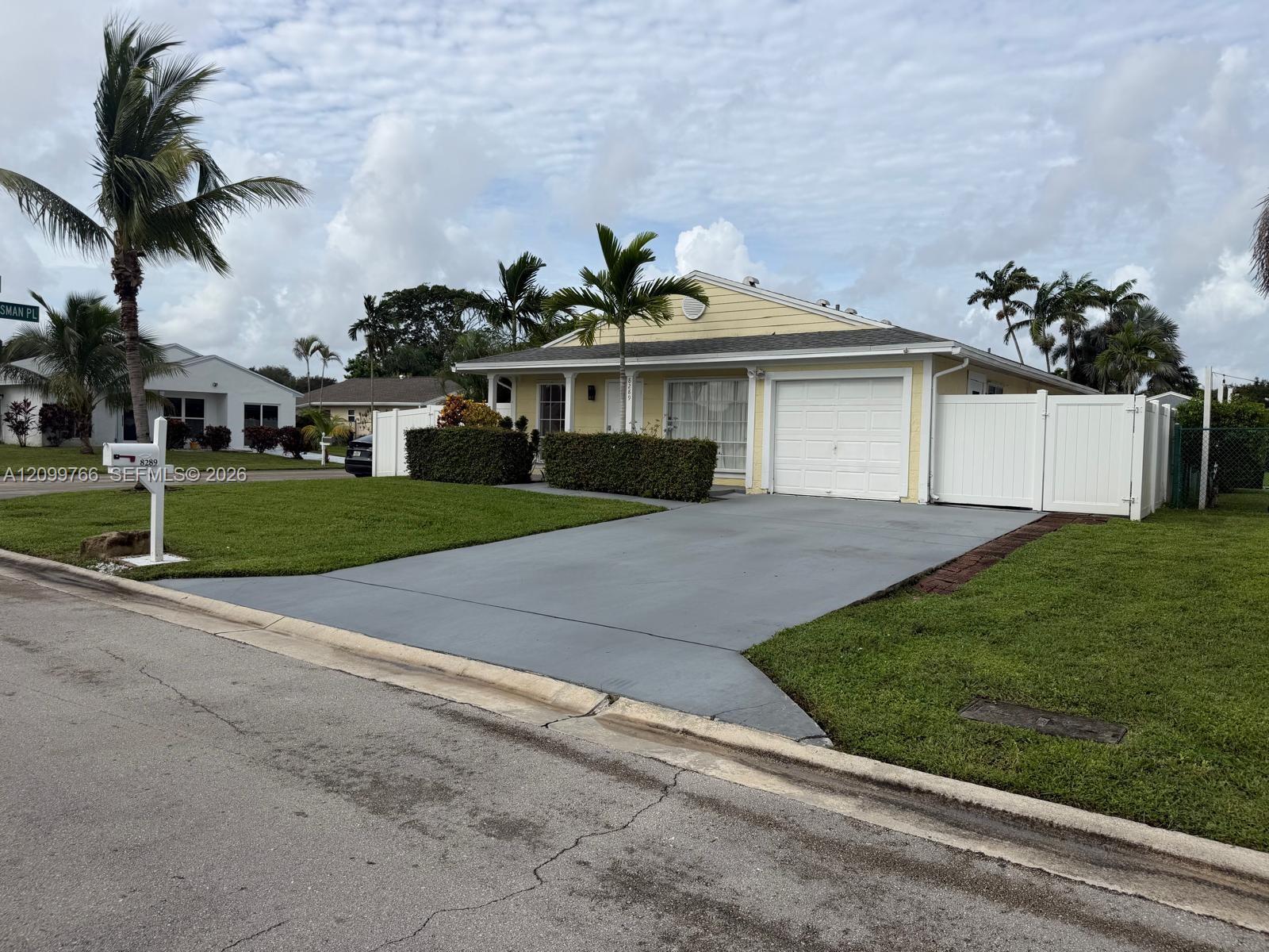 8289 Barnyard Way