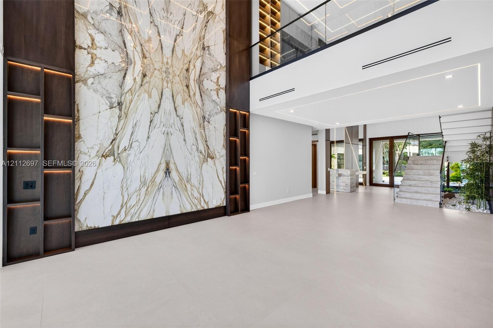 700 SW 12th Ave