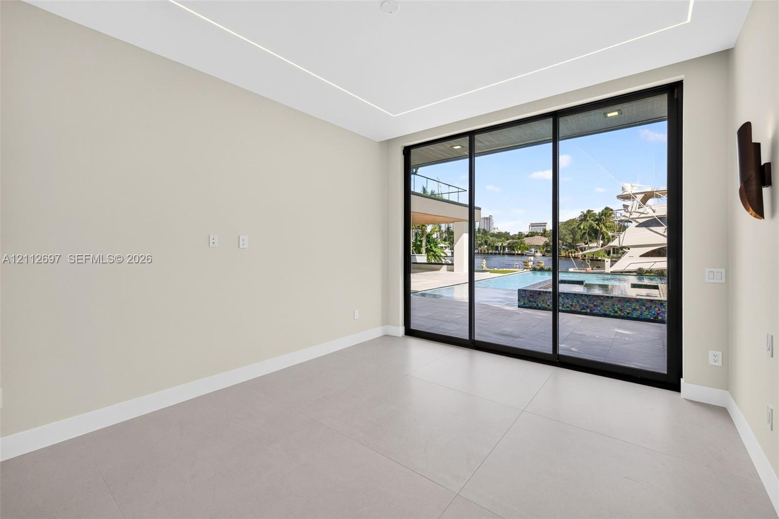 700 SW 12th Ave