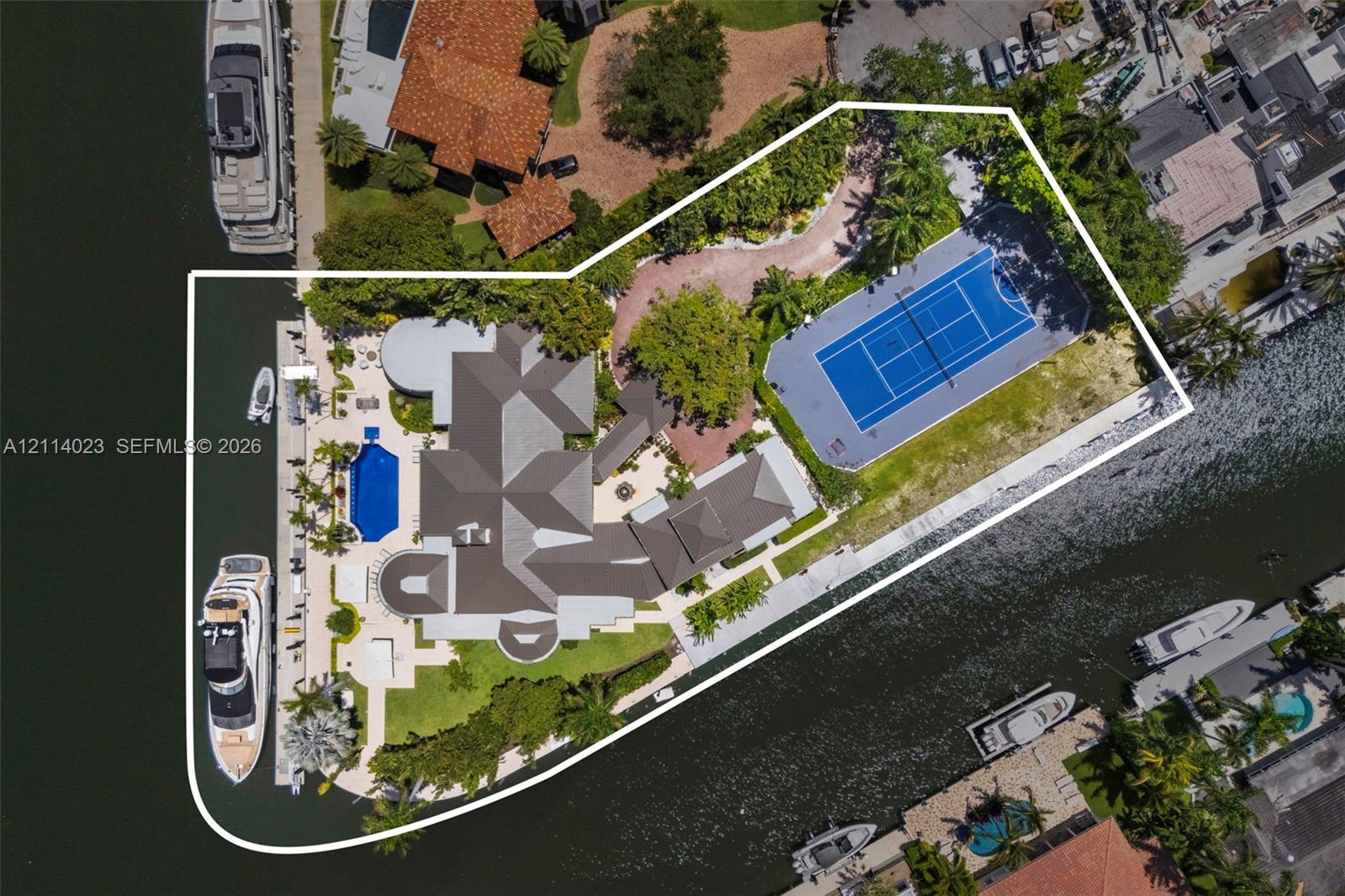 2300 Aqua Vista Blvd