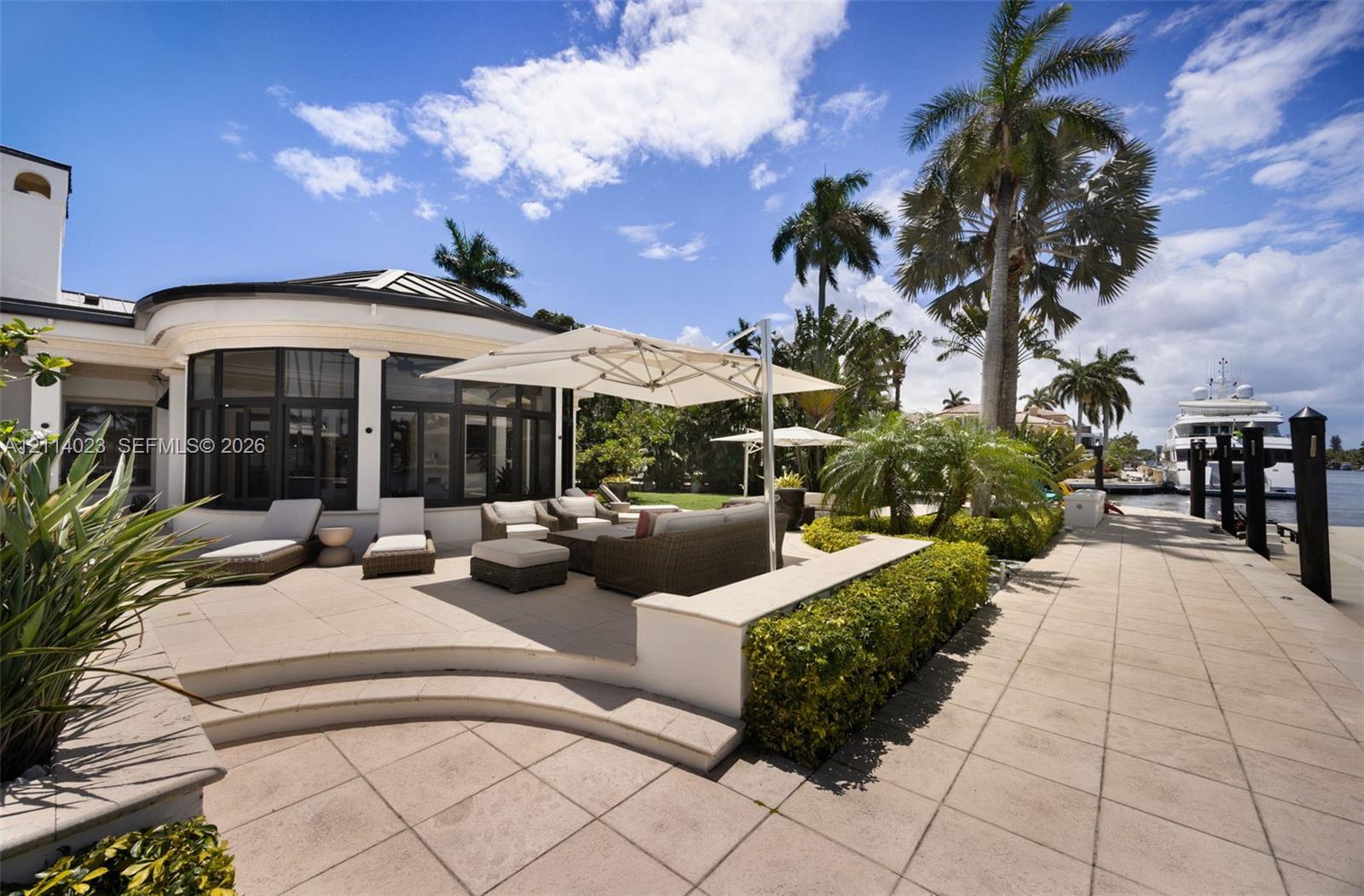 2300 Aqua Vista Blvd