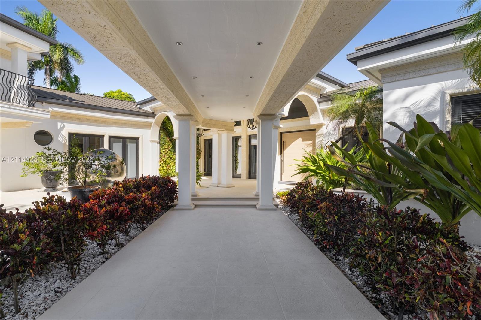 2300 Aqua Vista Blvd