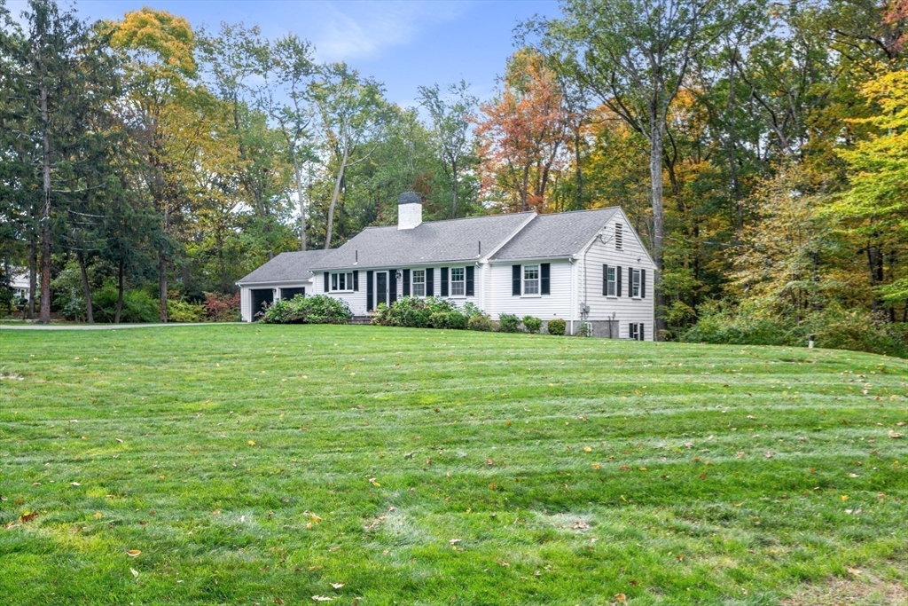 16 Sterling Drive
