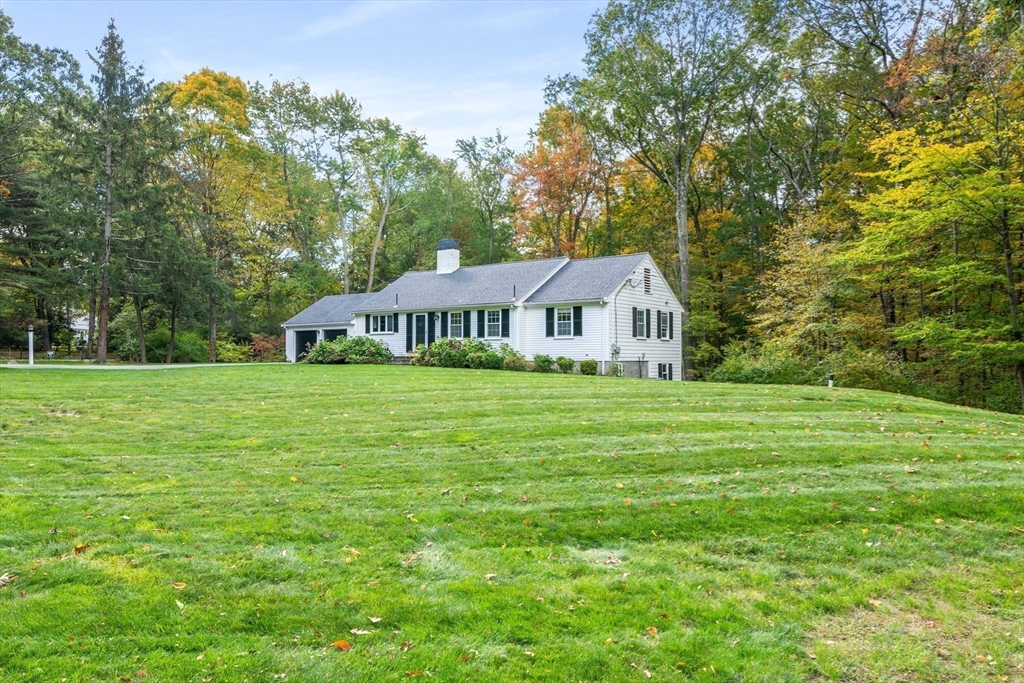 16 Sterling Drive