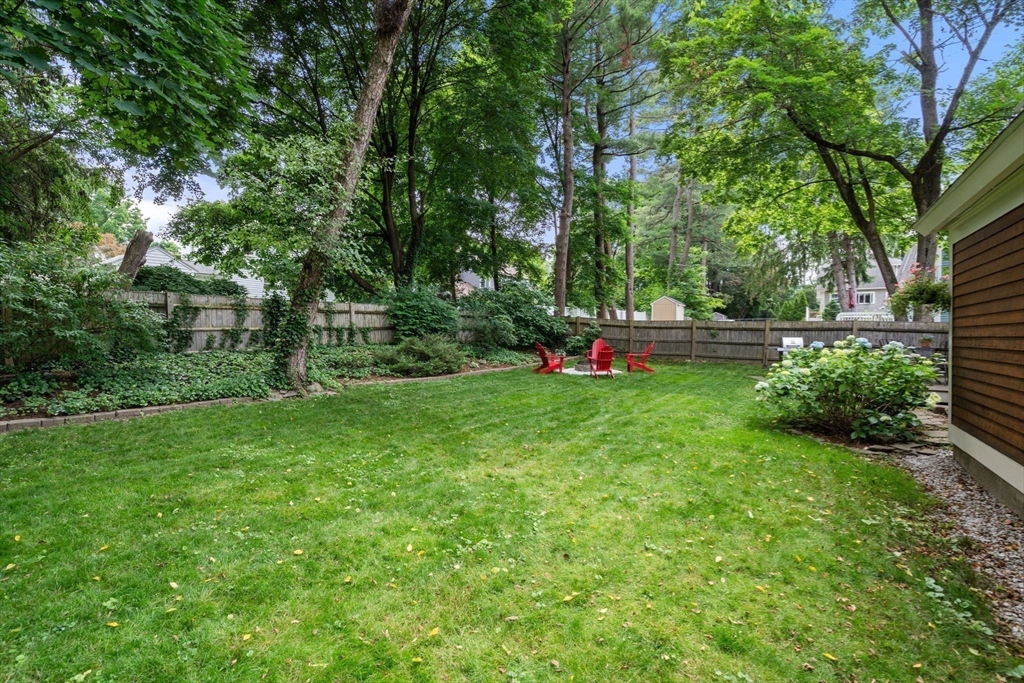 6 Walnut Avenue