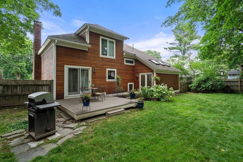 6 Walnut Avenue