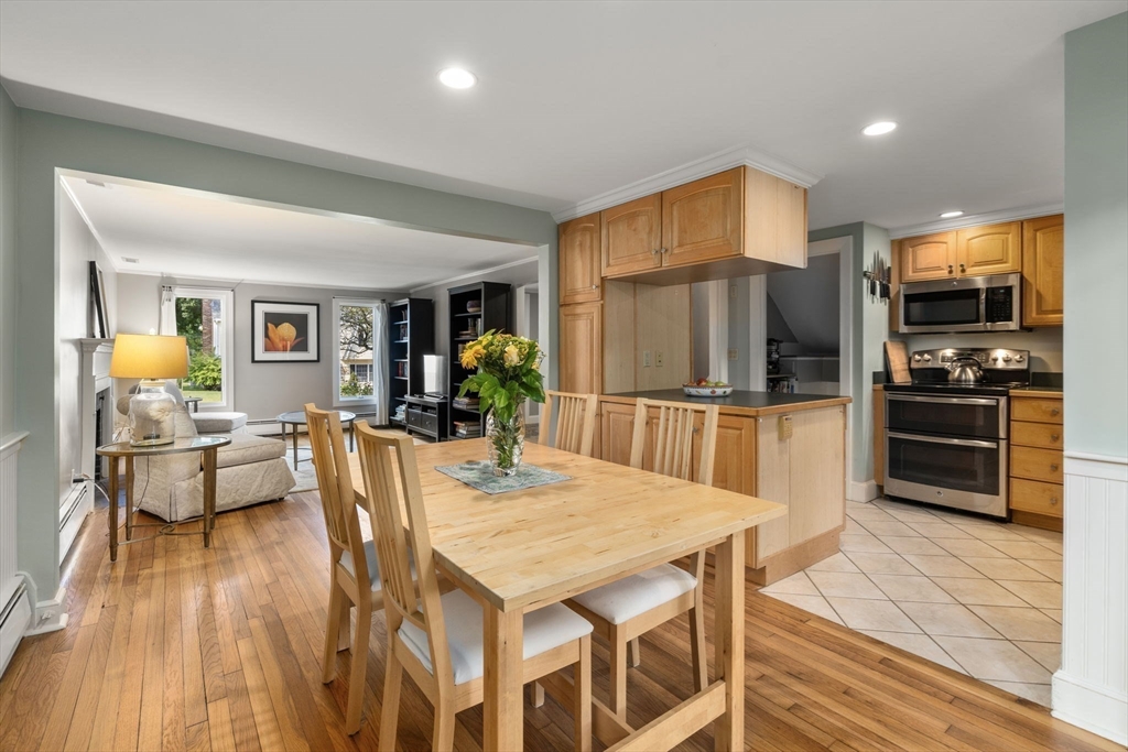 6 Walnut Avenue