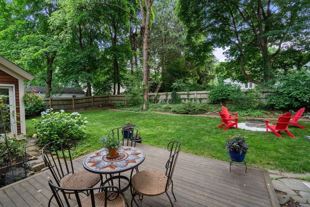 6 Walnut Avenue